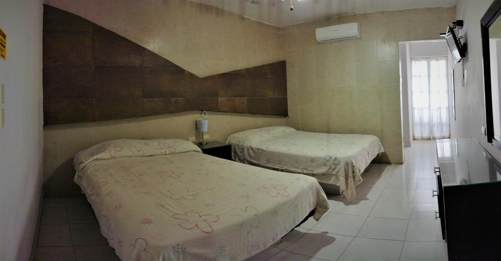 Laguna Inn 托雷翁 外观 照片